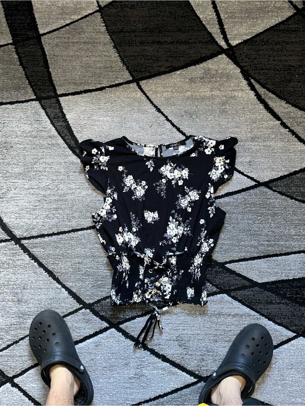 Black Floral Ruffle Sleeve Women's Top